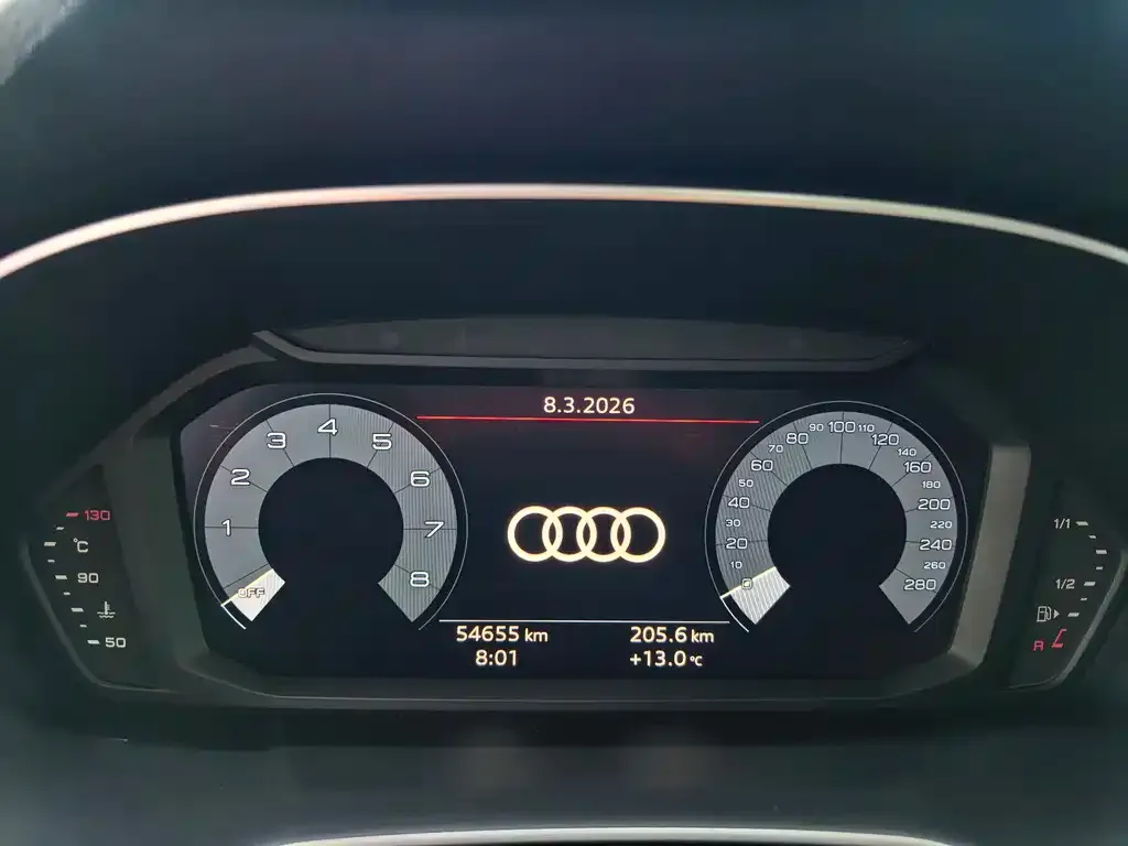 Audi Q3 — фото 3