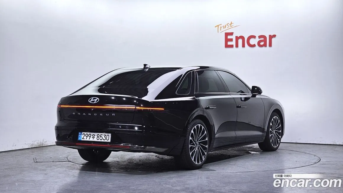 Hyundai Grandeur 2023 из KR, фото 7