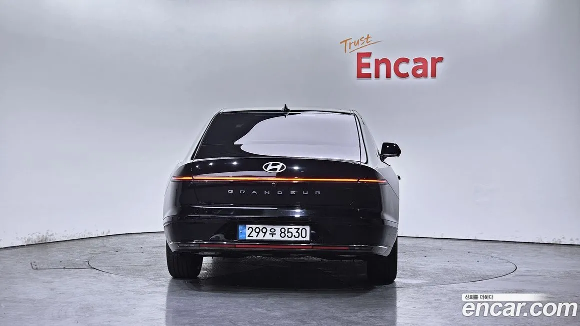 Hyundai Grandeur 2023 из KR, фото 2