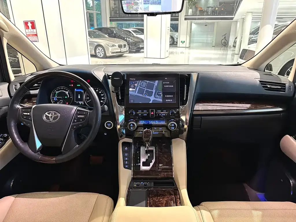 Toyota Alphard 2023 из CN, фото 5
