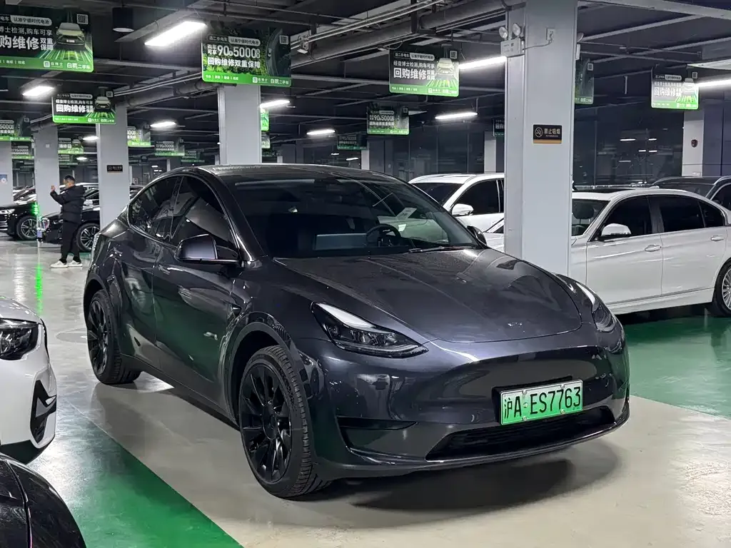 Tesla Model Y — фото 7