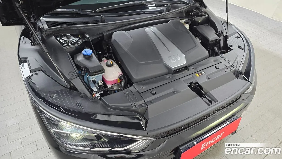 Kia EV6 2023 из KR, фото 5