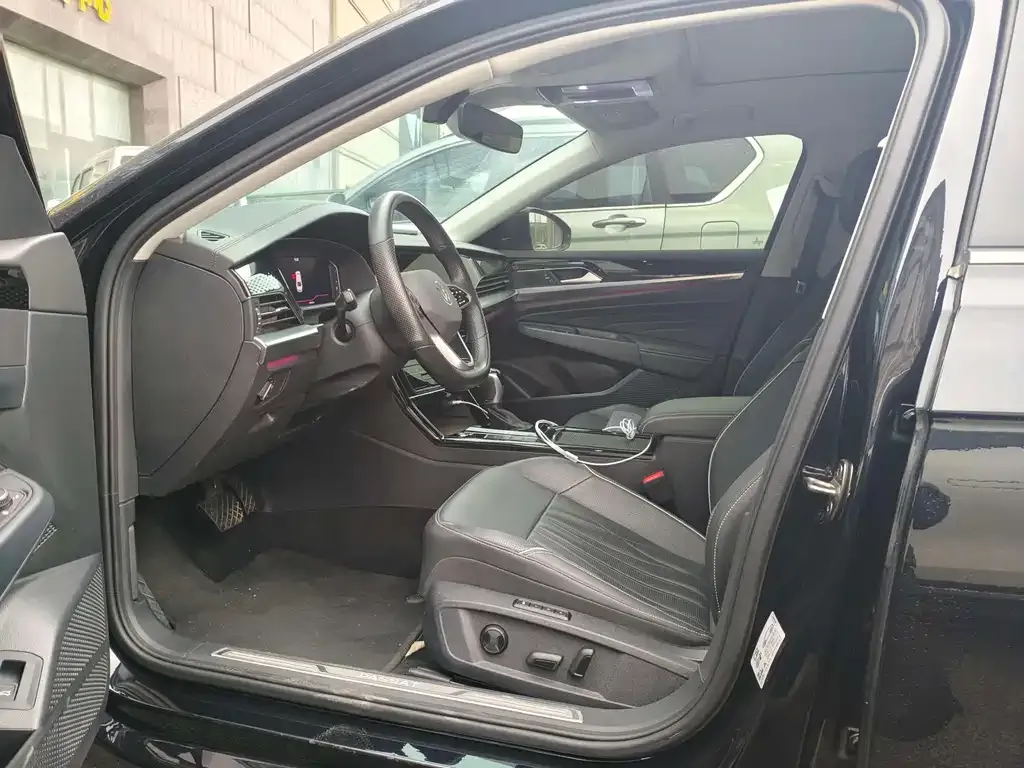Volkswagen Passat — фото 3