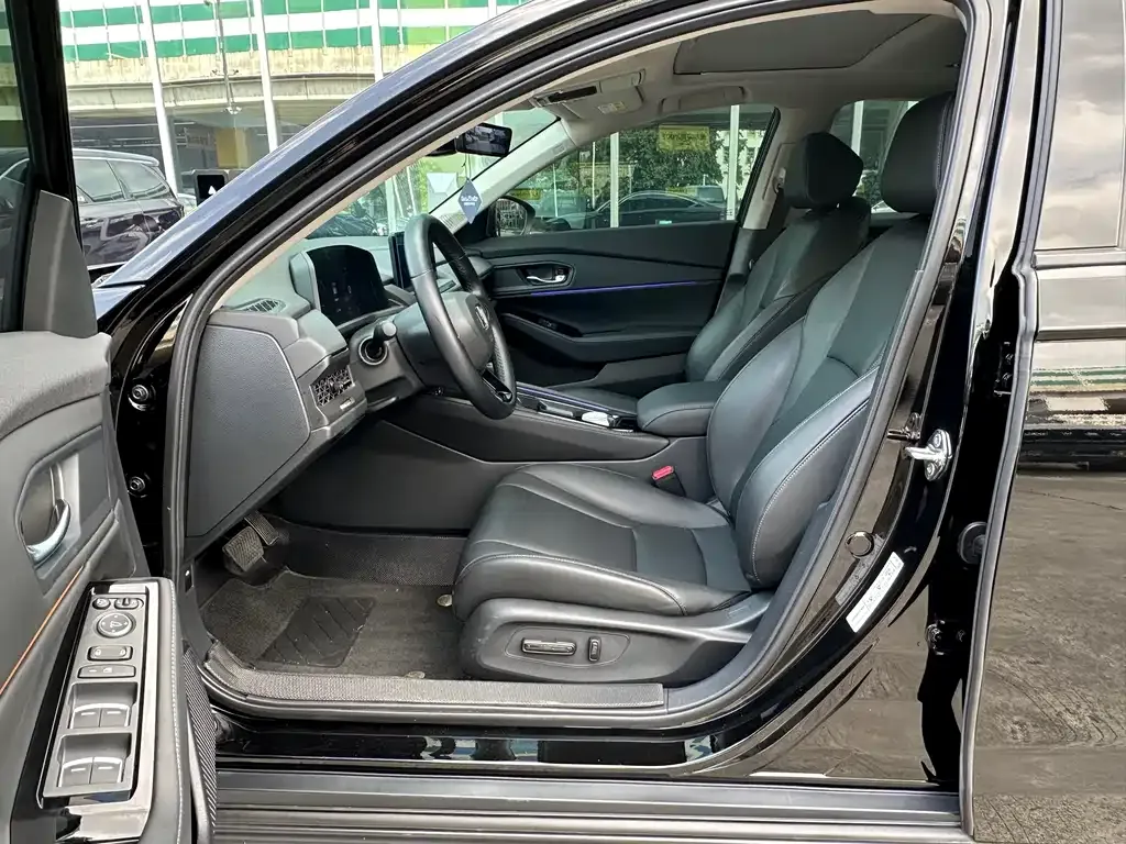 Honda Accord 2024 из CN, фото 8