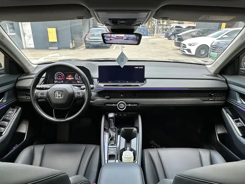Honda Accord 2024 из CN, фото 2