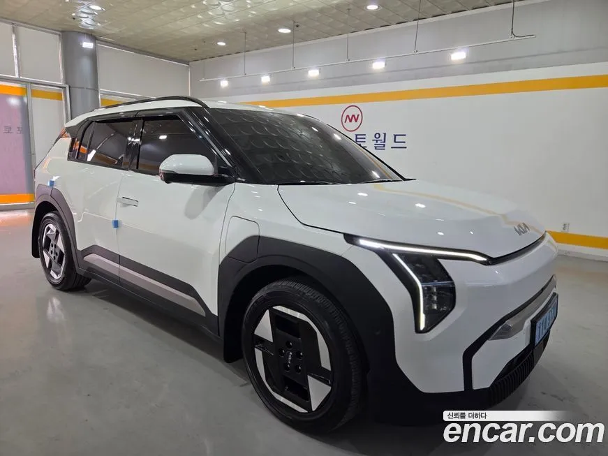 Kia EV3 — фото 4