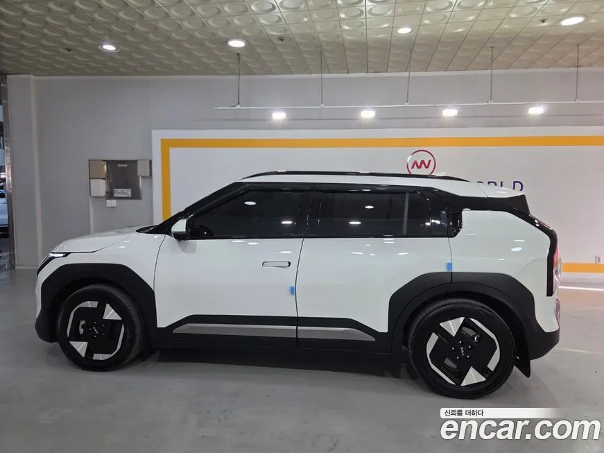 Kia EV3 — фото 9