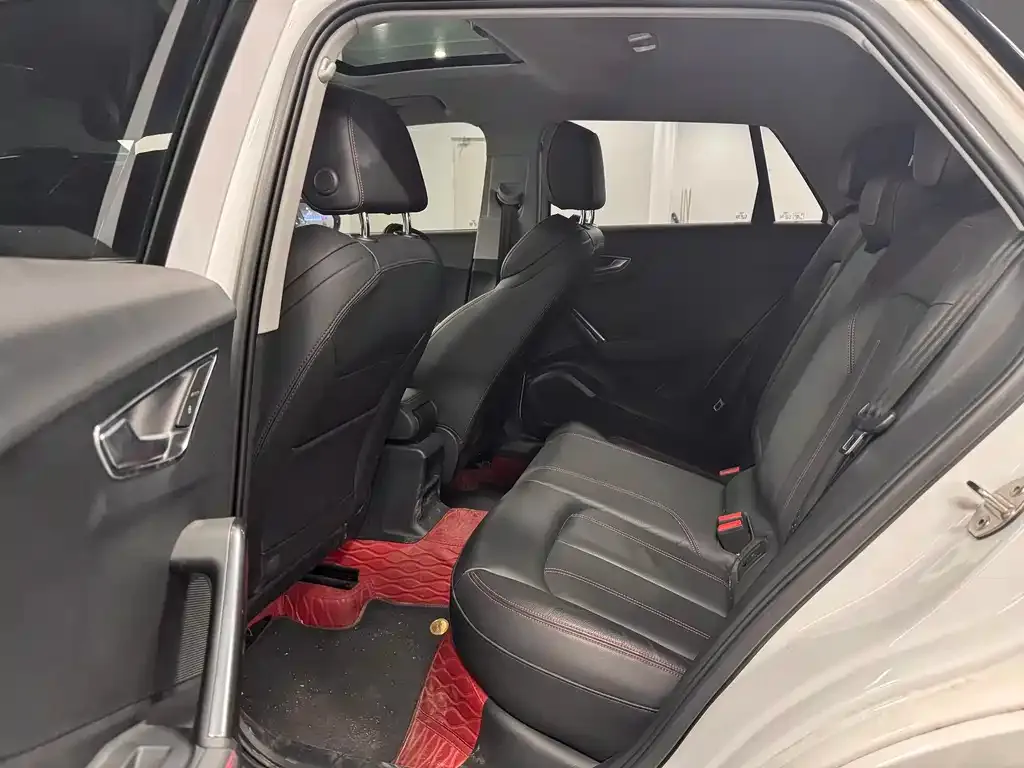 Audi Q2L 2022 из CN, фото 6