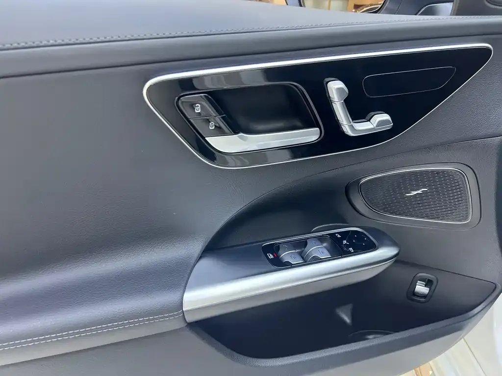 Mercedes-Benz C-Class 2024 из CN, фото 9