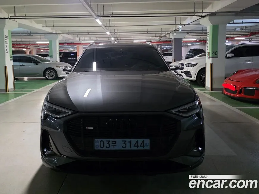 Audi e-tron 2021 из KR, фото 7