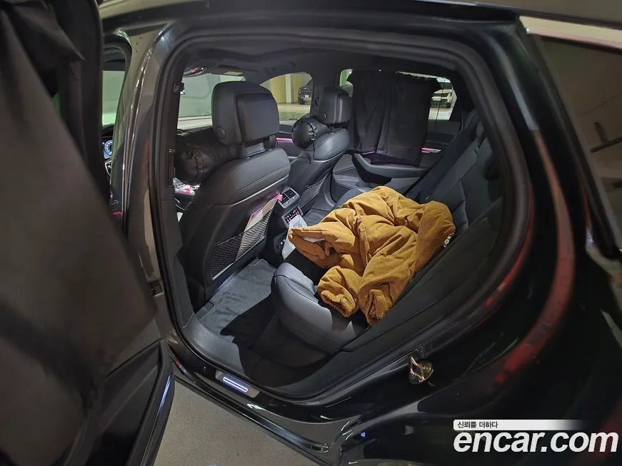 Audi e-tron 2021 из KR, фото 8