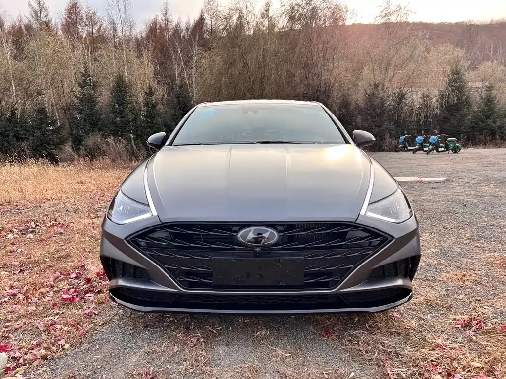 Hyundai Sonata 2022 из CN, фото 10
