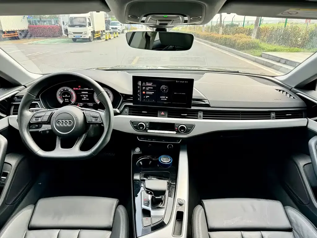 Audi A5 (Import) — фото 2