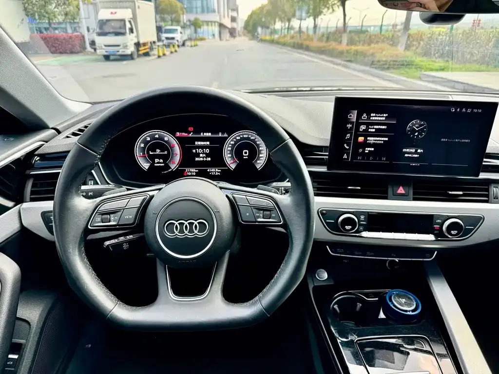 Audi A5 (Import) — фото 7