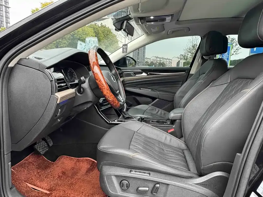 Volkswagen Passat New Energy 2021 из CN, фото 9