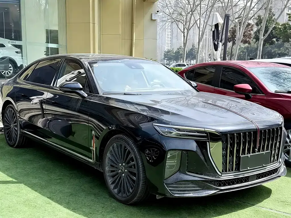 Hongqi H9 — фото 10