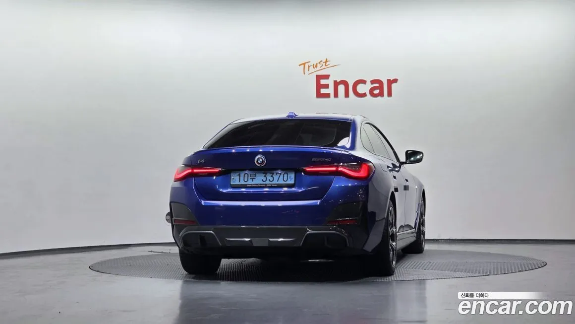 BMW i4 2023 из KR, фото 2