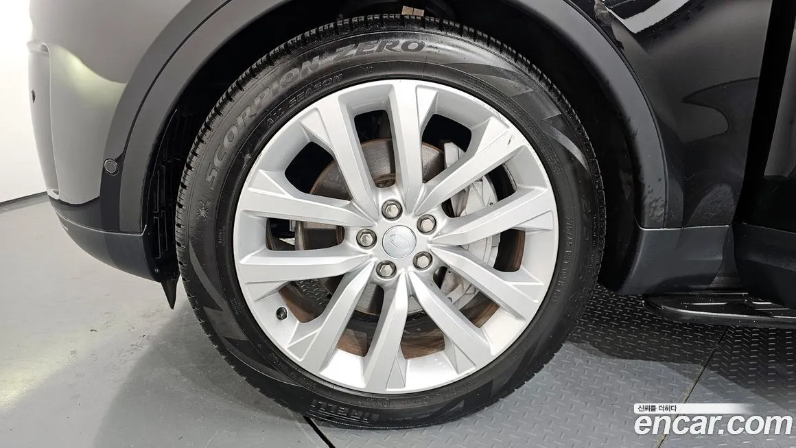Land Rover Discovery 2023 из KR, фото 5