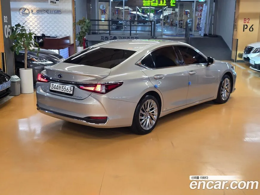 Lexus ES 2021 из KR, фото 5