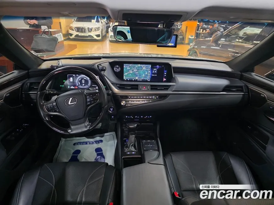 Lexus ES 2021 из KR, фото 4