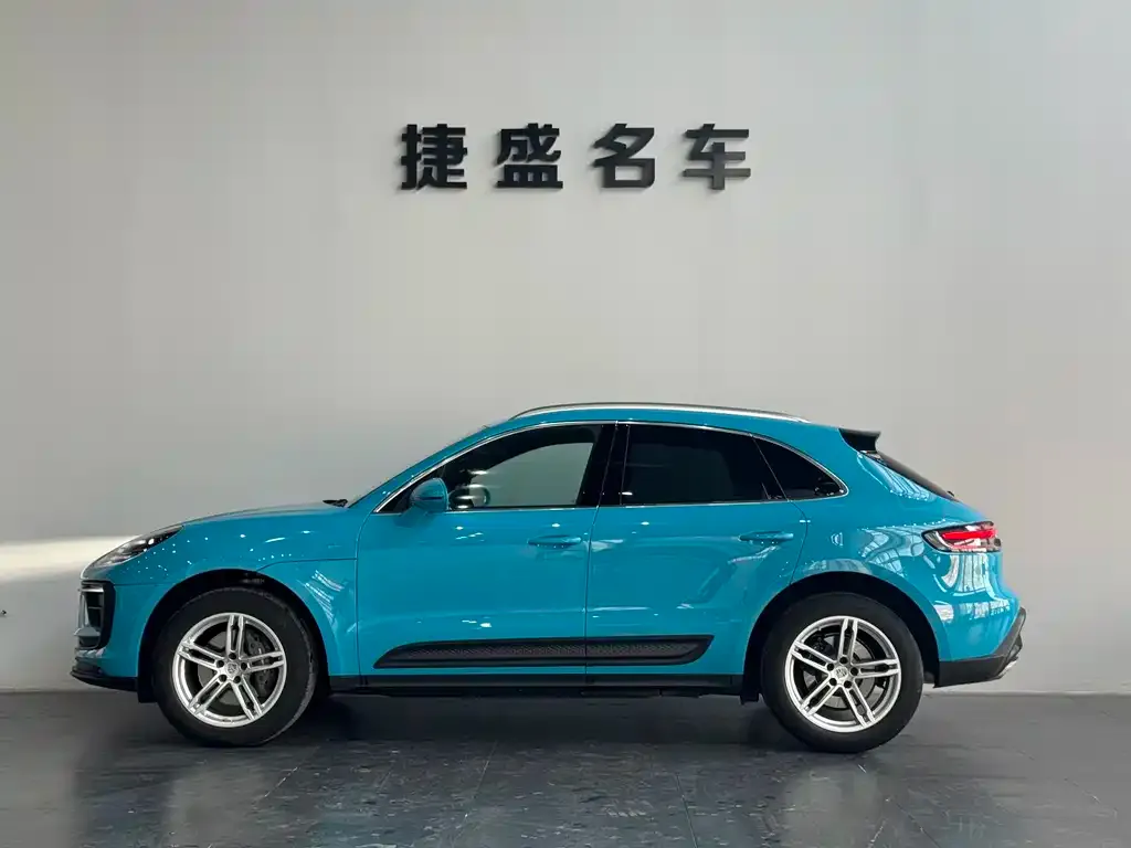 Porsche Macan — фото 5