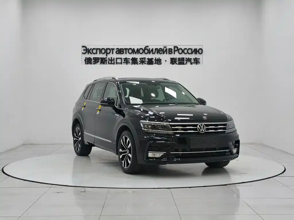 Volkswagen Tiguan L 2021 из CN, фото 4