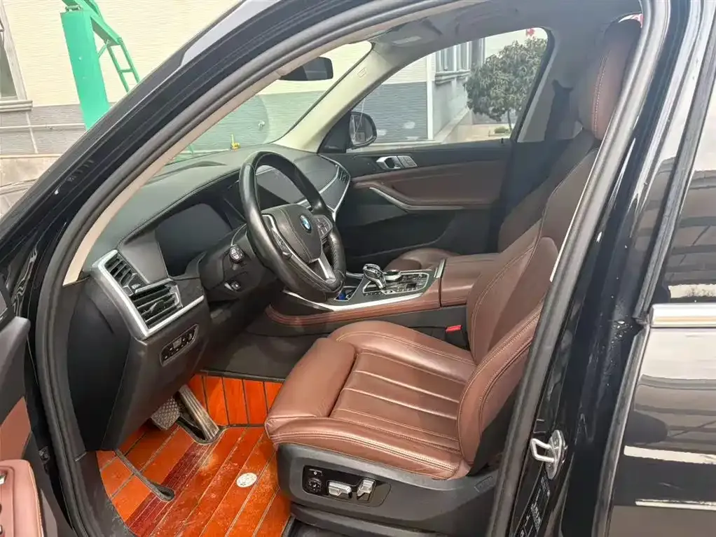 BMW X7 2021 из CN, фото 7