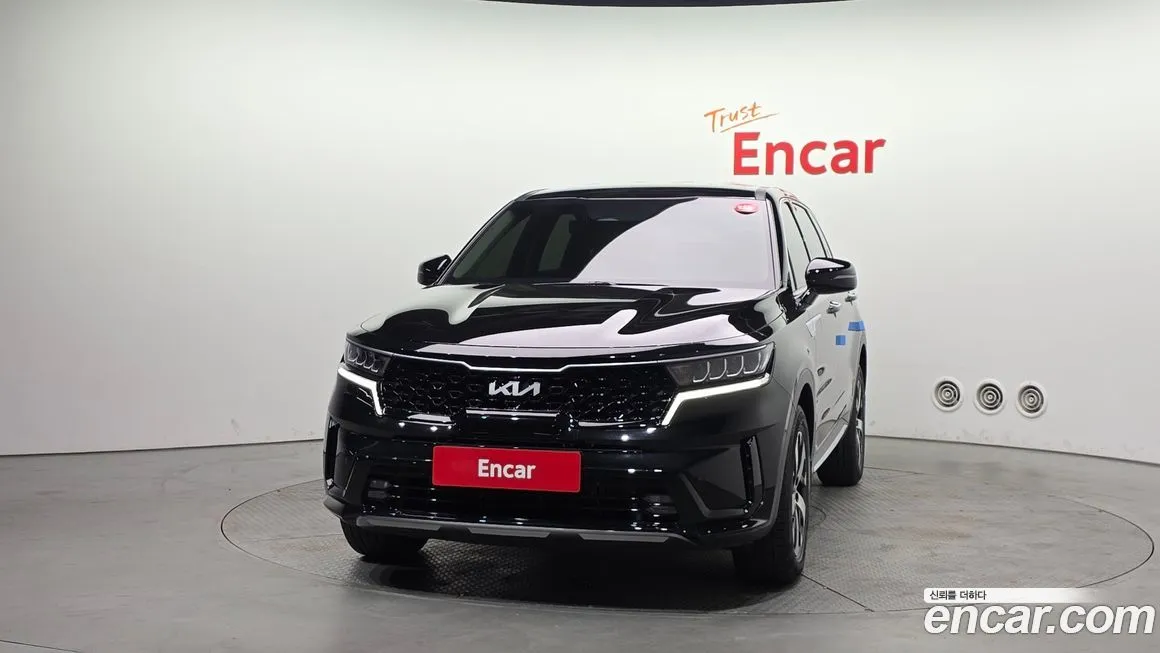 Kia Sorento — фото 7