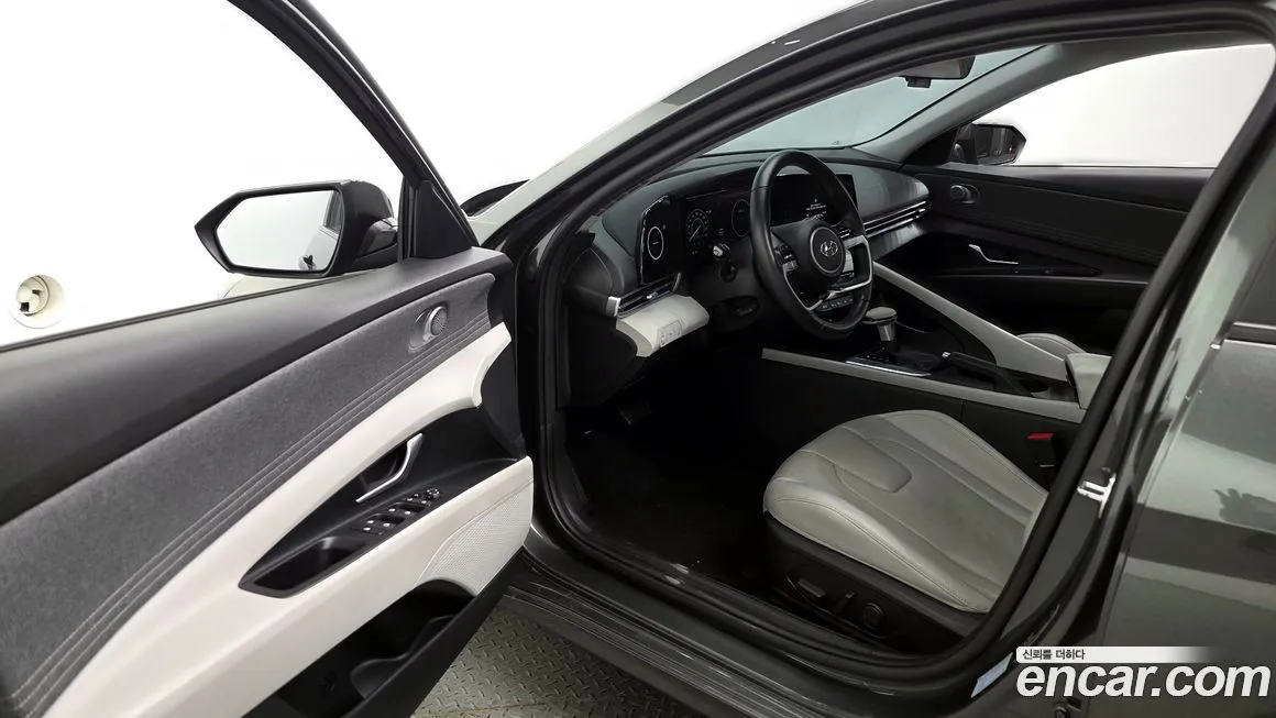 Hyundai AVANTE 2021 из KR, фото 10