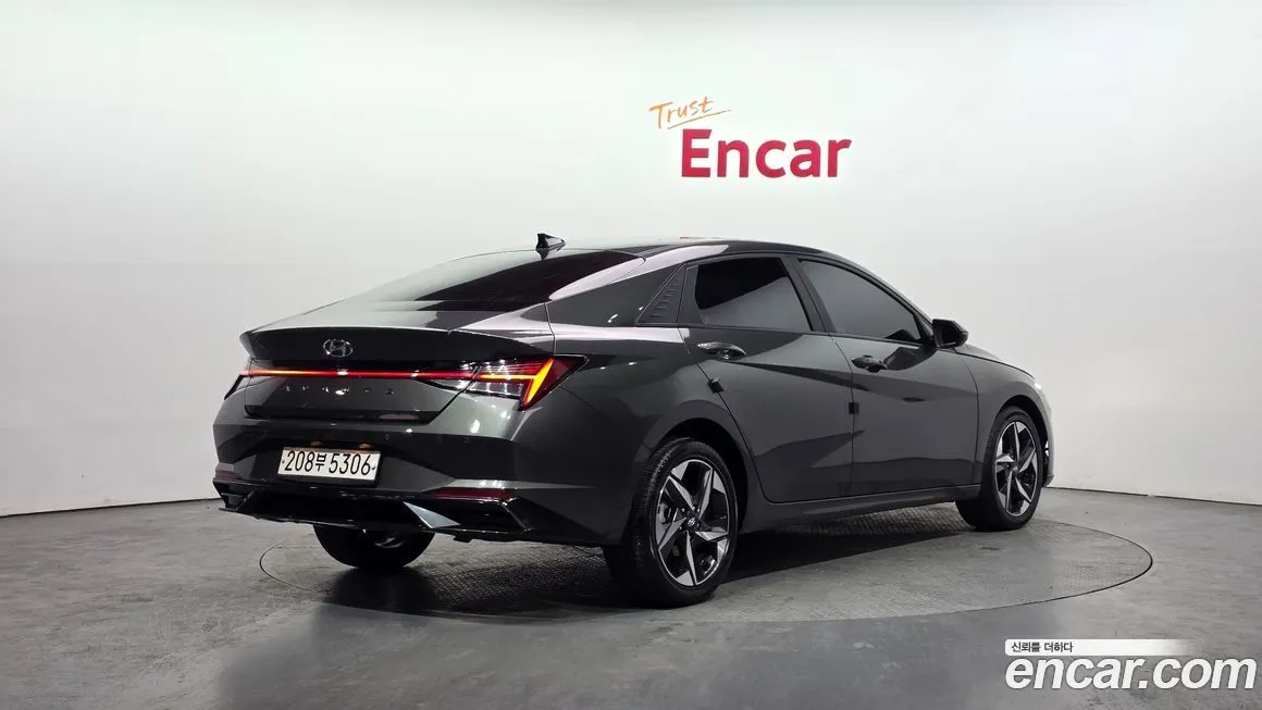 Hyundai AVANTE 2021 из KR, фото 2
