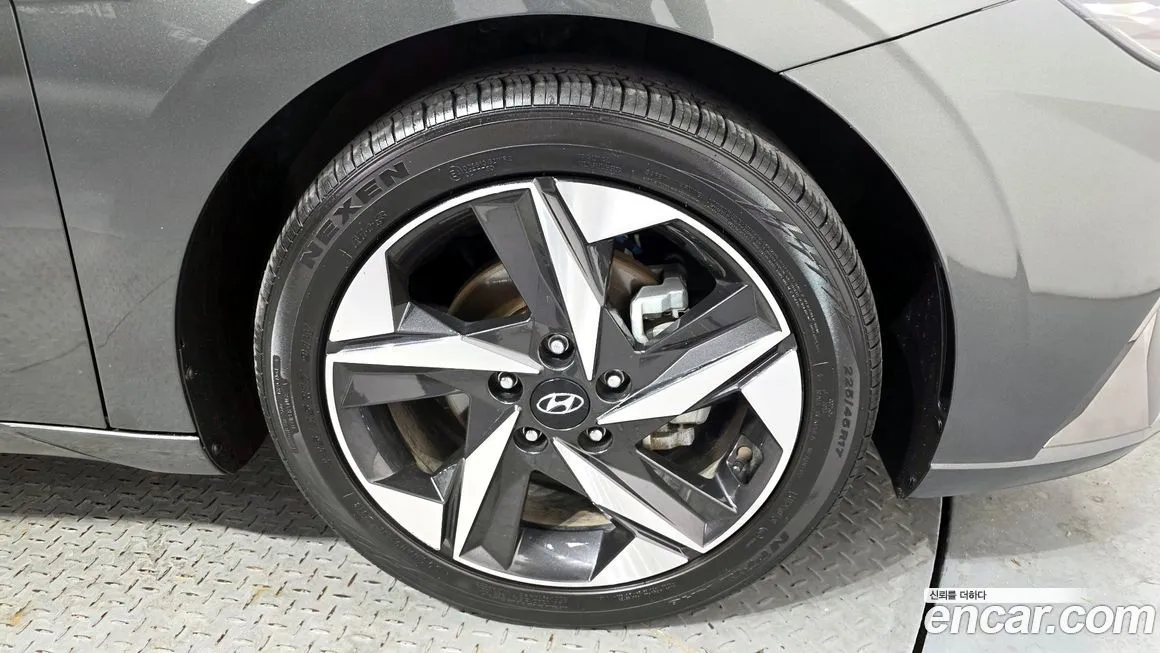 Hyundai AVANTE 2021 из KR, фото 6