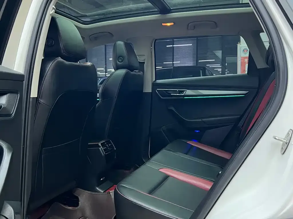 Skoda Karoq — фото 5