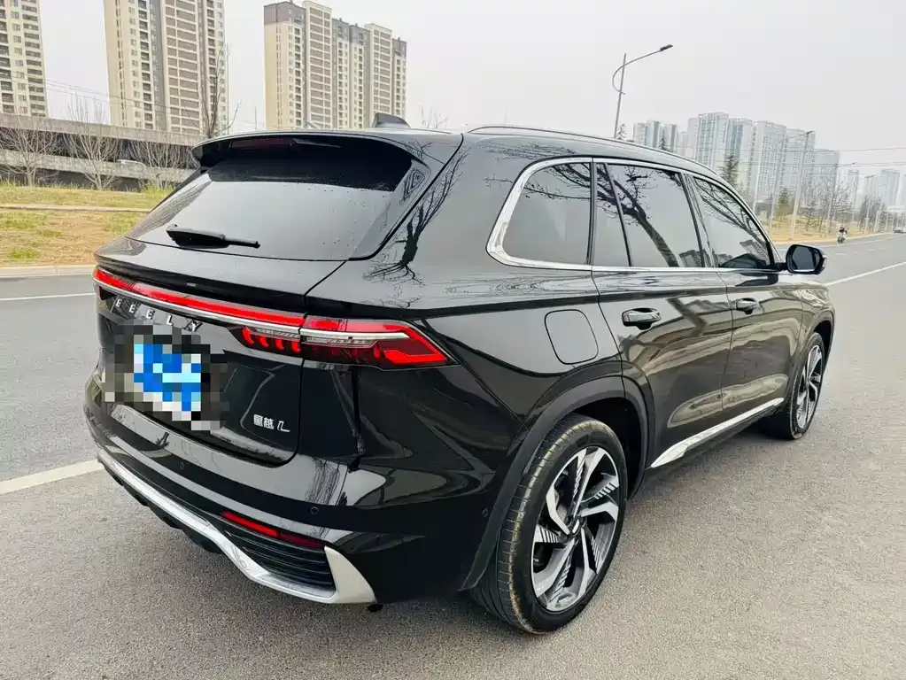 Geely Xingyue L — фото 7
