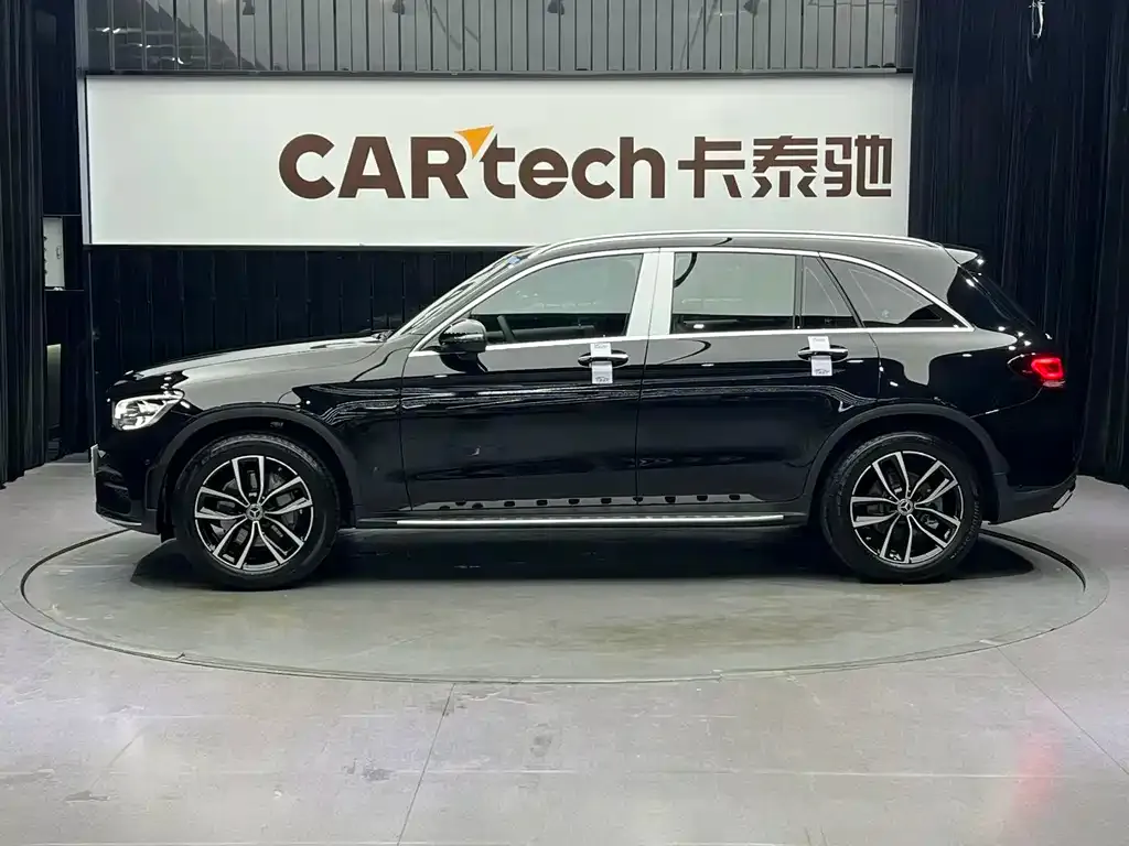 Mercedes-Benz GLC — фото 10