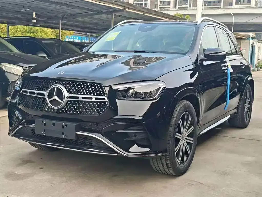 Mercedes-Benz GLE — фото 1
