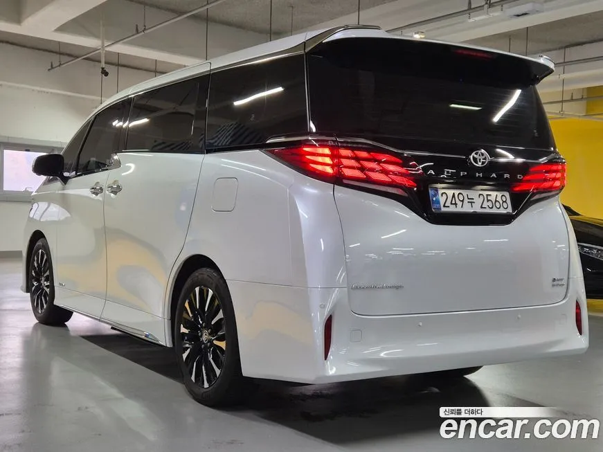 Toyota Alphard 2024 из KR, фото 4