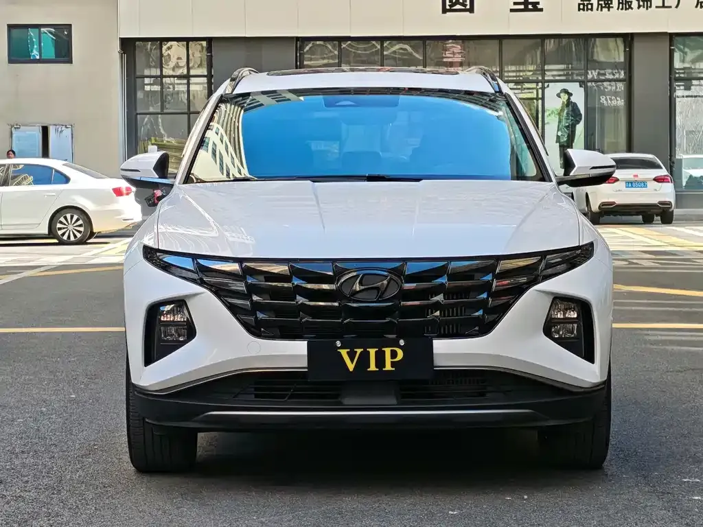 Hyundai Tucson — фото 5