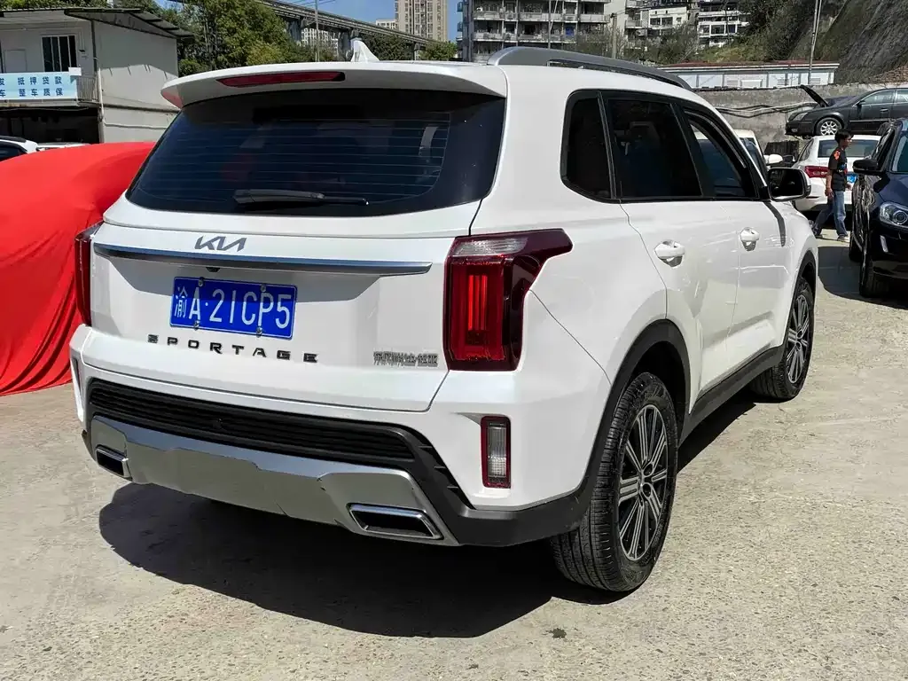 Kia Sportage — фото 3
