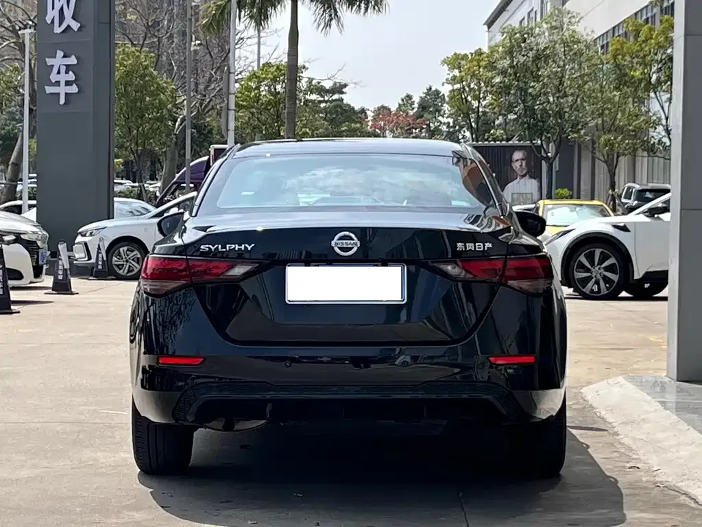 Nissan Sylphy 2022 из CN, фото 9