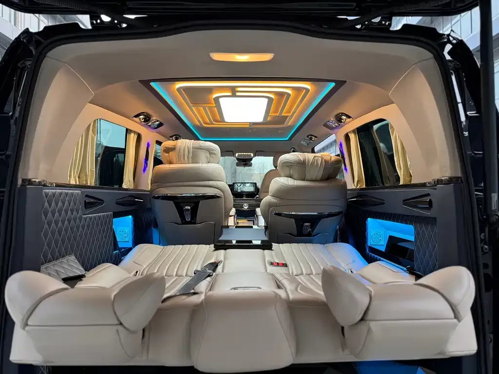 Mercedes-Benz Vito 2024 из CN, фото 10
