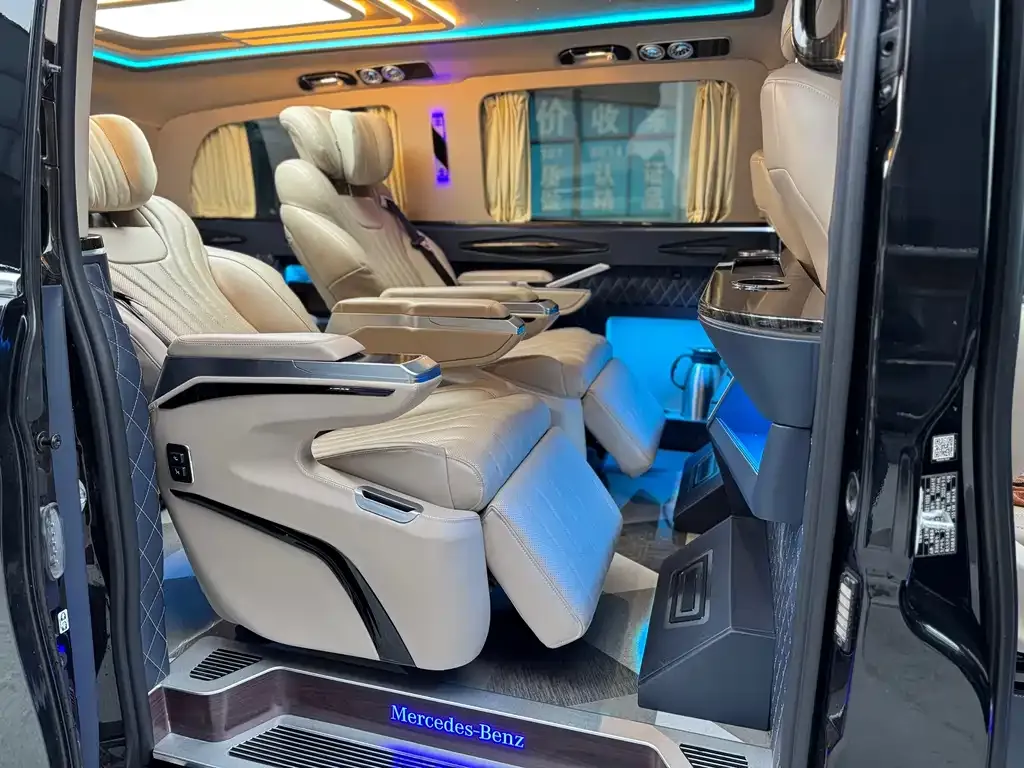 Mercedes-Benz Vito 2024 из CN, фото 5