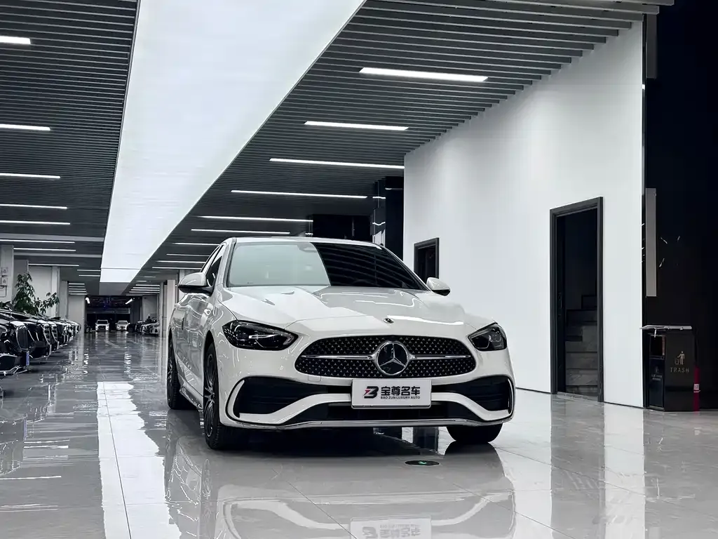 Mercedes-Benz C-Class — фото 2