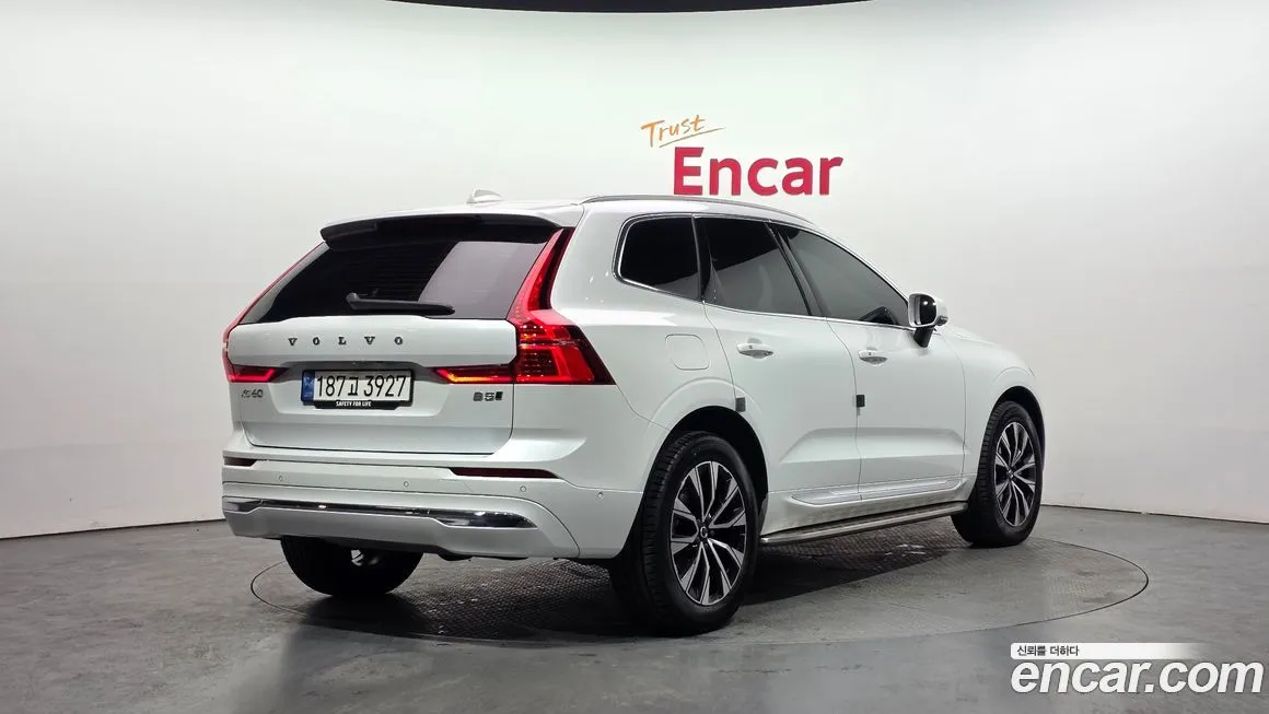 Volvo XC60 2023 из KR, фото 3
