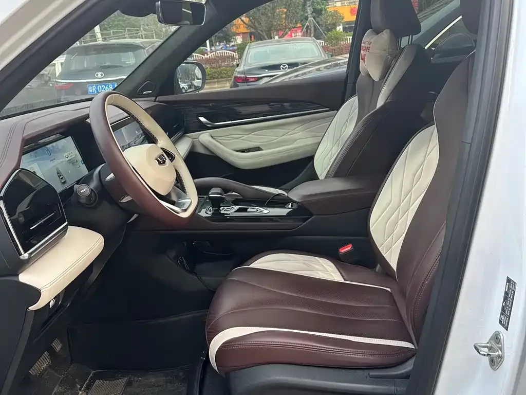 Geely Xingyue L 2021 из CN, фото 4