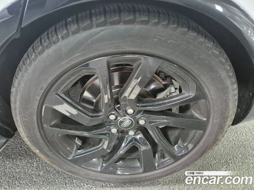 Land Rover Discovery 2023 из KR, фото 4