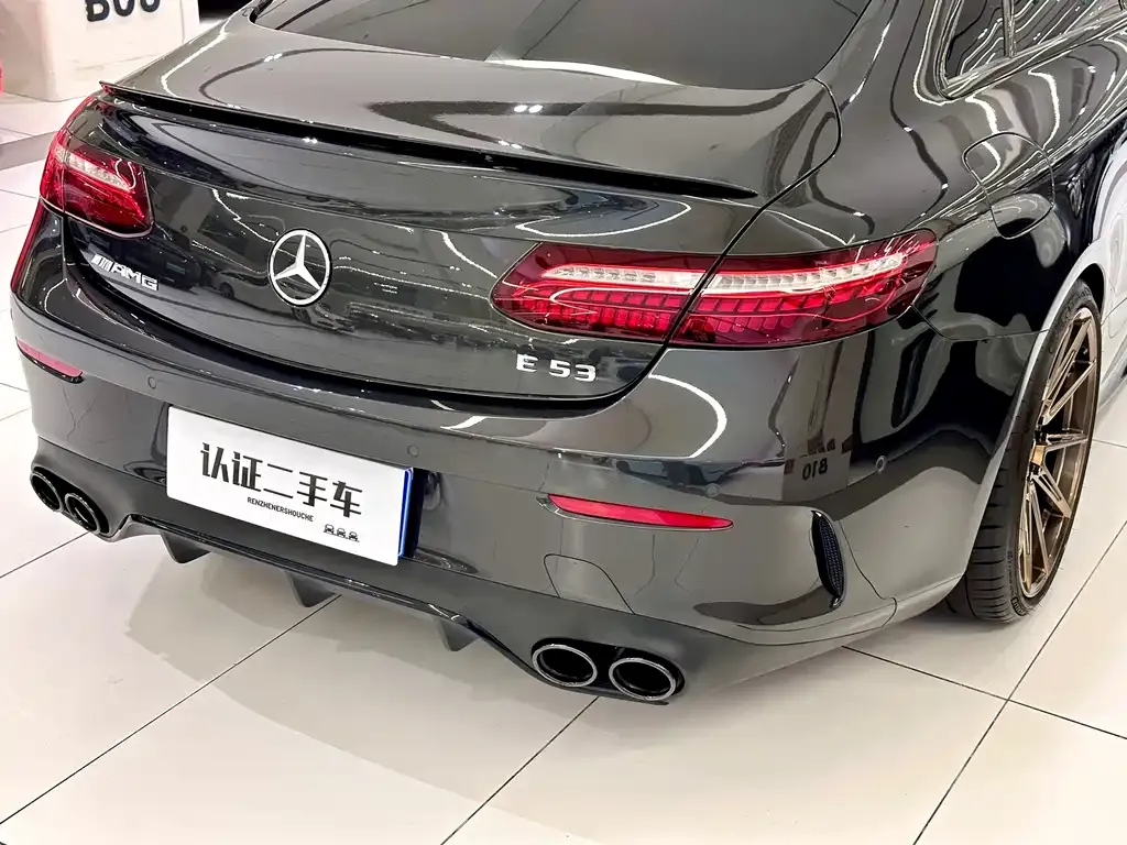 Mercedes-Benz E-Class AMG — фото 7