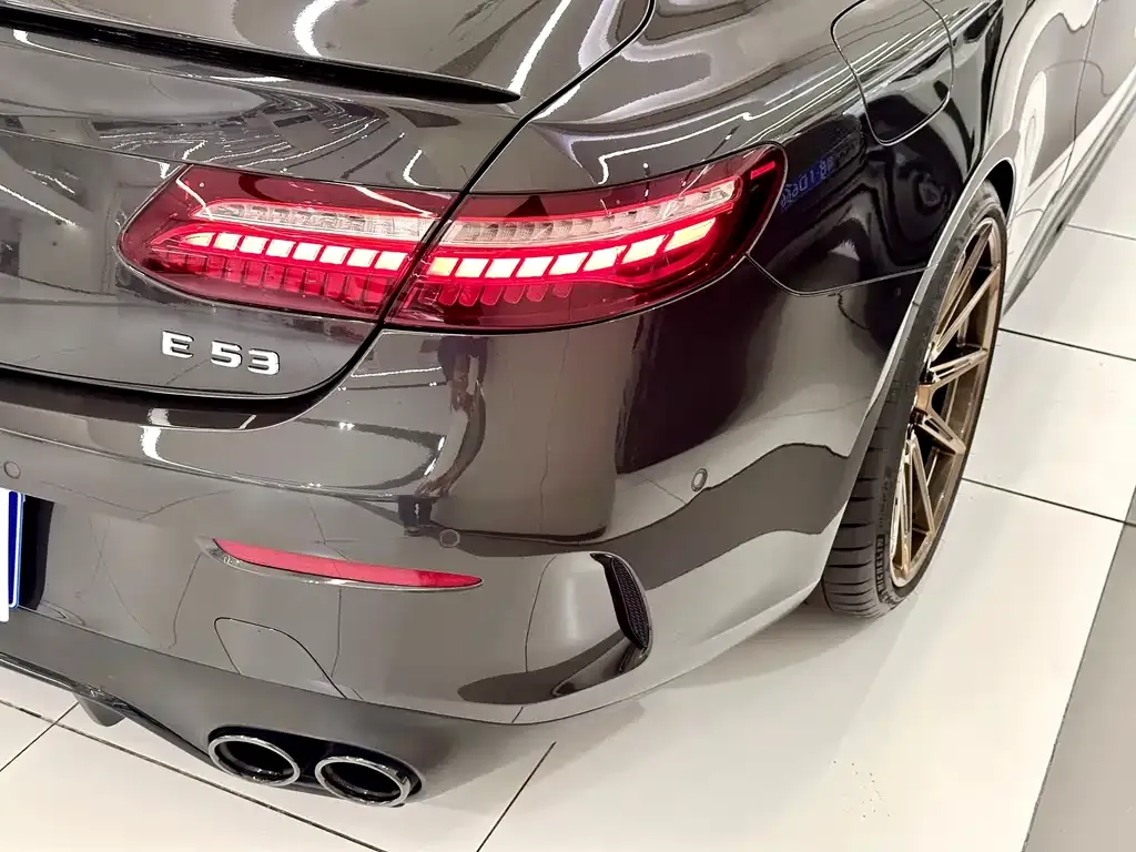 Mercedes-Benz E-Class AMG — фото 3