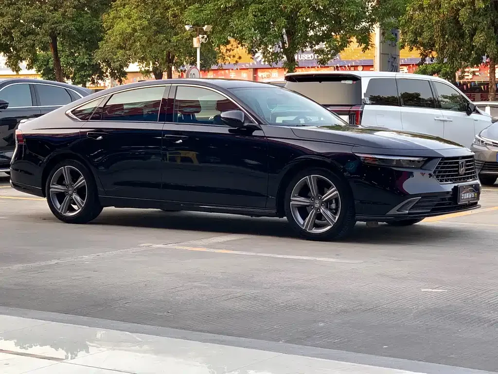 Honda Accord 2024 из CN, фото 9