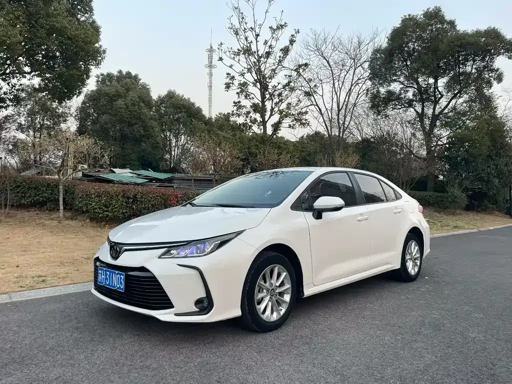 Toyota Corolla 2021 из CN, фото 9