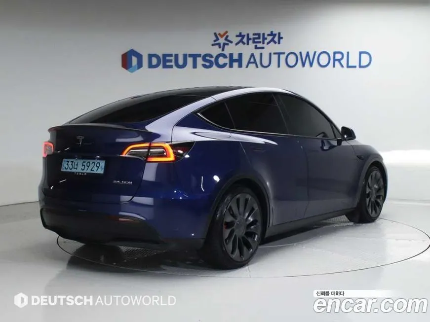 Tesla Model Y 2022 из KR, фото 6